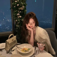 Nguyễn Linh Trang [mẹ cậu]