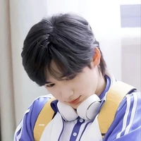 Tống Á Hiên (cậu)