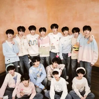 All tất cả mọi người trừ ai thì trừ