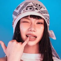 Nguyễn Lê Ngọc Ánh Sáng (aza)