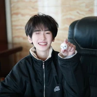 Tả Kỳ Hàm_em
