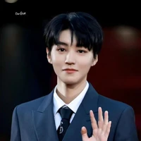 Vương Tuấn Khải