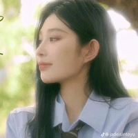 Vương Dịch_chị