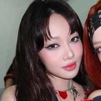 Trần Hoàng Phương Lan(yeolan)