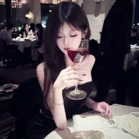 Nguyễn kim tuệ ( yêu yêu)