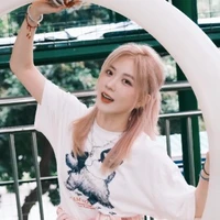 Trịnh Đan Ny //nàng//