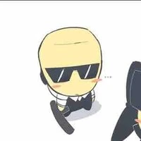 caporegime(anh này hói)