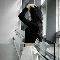 Phạm Cẩm Tú(mẹ anh)