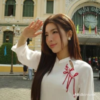 Nguyễn Lê Diễm Hằng - Lamoon