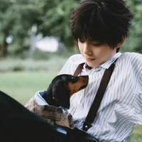 Trần Tư Hãn  nhóc