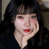 Mỹ Mỹ•Vũ Thị  Ngân Mỹ