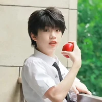 trương hàm thụy-em