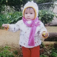 trần ngọc nhi : hồi bé