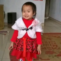 trần Quỳnh Trang [ hồi bé ]