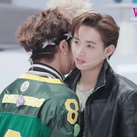 Mọi Người ( trừ ai thì trừ )