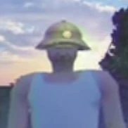 Ông chú trung niên