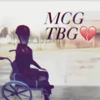 Chú bé tê liệt 💔