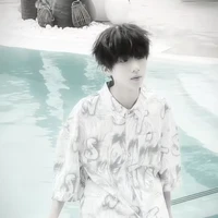 Nhiếp vĩ Thần