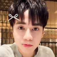 Lê quang hùng