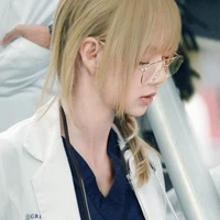 Lalisa Manobal(Cô) 30t