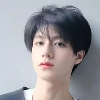 Chu Chí Hâm_ hắn