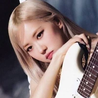 Park Chaeyoung (Rosé)