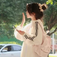 Tống Hoàng Thu_Lớp phó học tập _