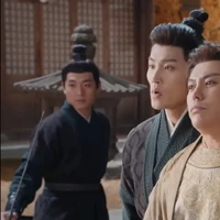 Thuộc hạ: Dương đại nhân