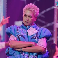 ✦ | trần tất vũ.