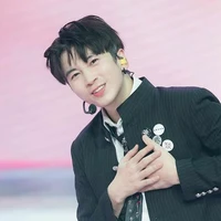 ✦ | phạm hoàng khoa.