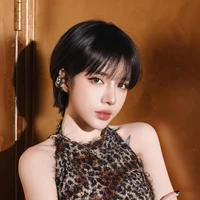 nguyễn hoàng lan _lyly