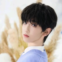 Tả Kỳ Hàm-lúc nhỏ(2 tuổi)