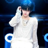 Trương Hàm Thụy × Mèo_Henry