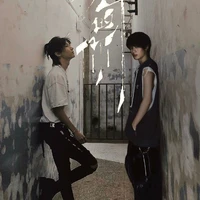 Con gà của ba má