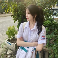 Học Sinh Nữ