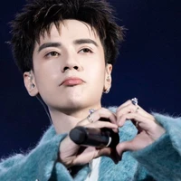 quang hùng nào đó 🙃