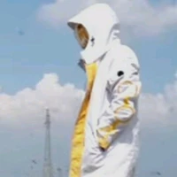 707