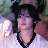 Minho(LeeKnow/Hắn)