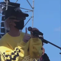 Nhỏ tg bị khờ (ôn khôn)