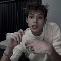 James - Zhao Yufan (🦅)