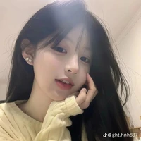 Lê Hạ Linh ( nữ  9)