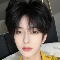 Hoàng Minh vũ  ( nam 9)