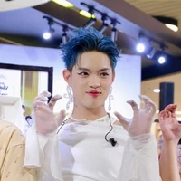lý lệ hằng