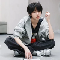 Dương Bác Văn_hắn