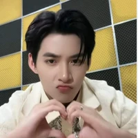 Huỳnh Hoàng Hùng [ Hùng Huỳnh]