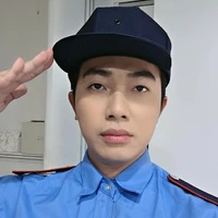 Tác giả bị khùm