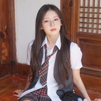 Lee Dain - cô