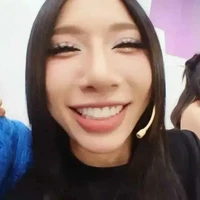 Tác giả top độc giả bot😁✌