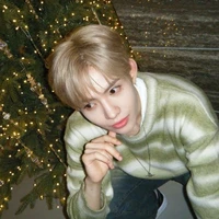 Phan Đức Nhật Hoàng⁰⁰