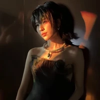 Diễm Hằng-Lamoon